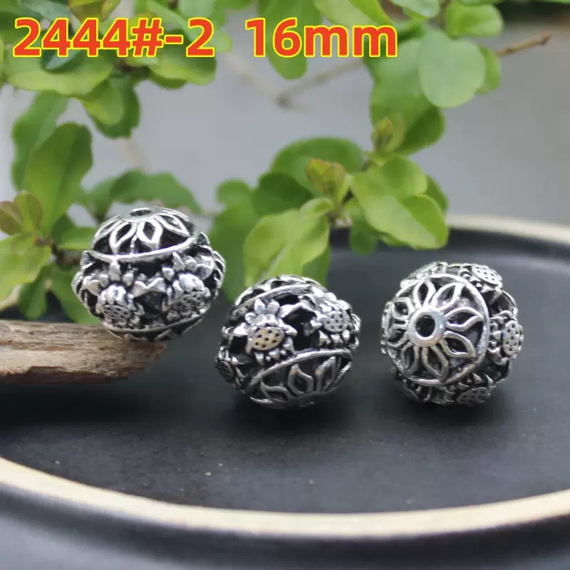 Vintage Floral Filigree Beads – Hollow Silver Tone Round Beads for DIY Jewelry
